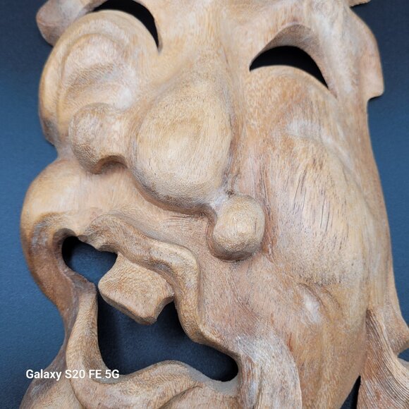 Natural Wood Hanging Wall Decor Carving - Laughing Face Hand Carved - Picture 3 of 15